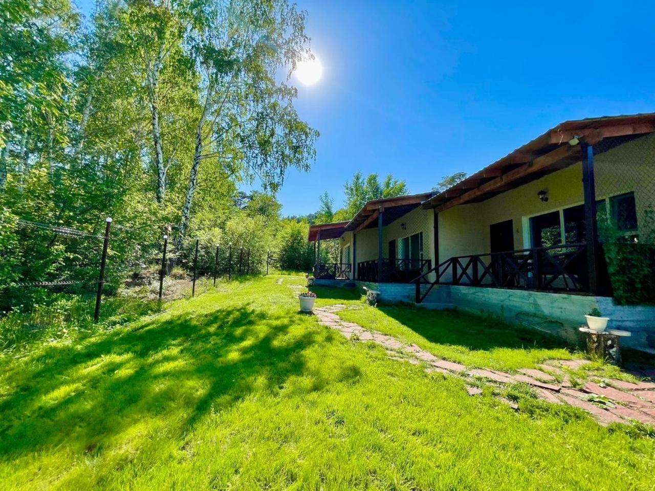Private Bed & Breakfast Shchūchīnsk Exterior foto